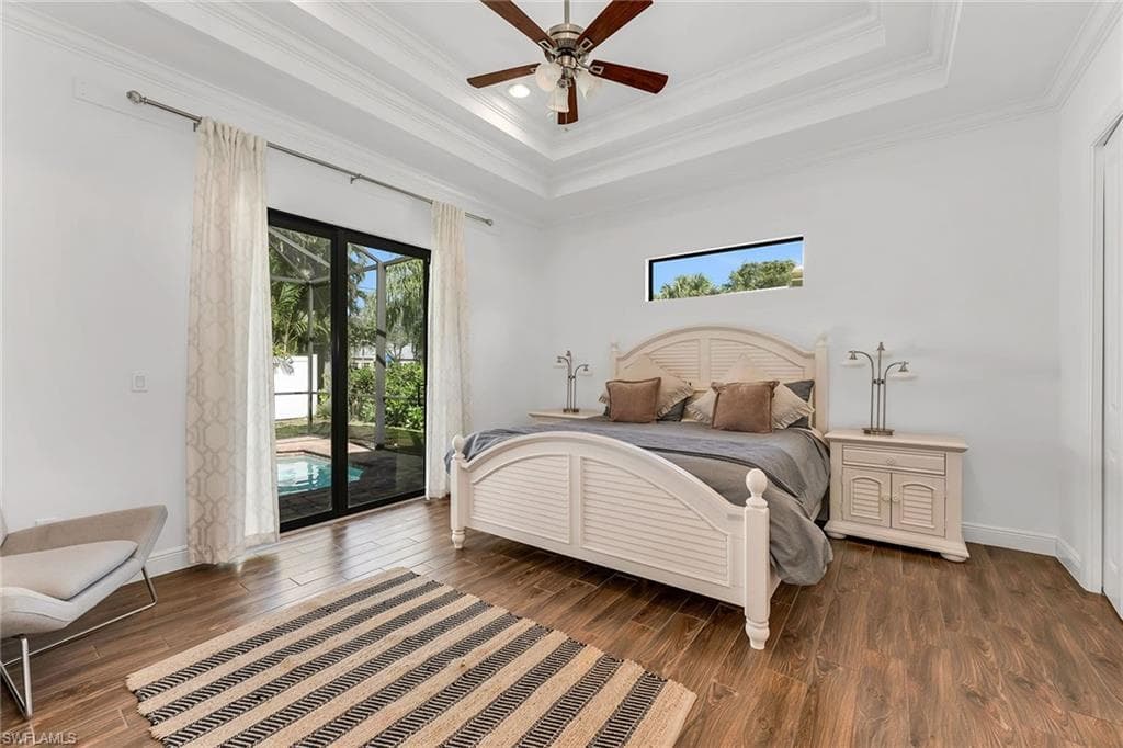 833 109th Ave N, Naples, FL 34108-17