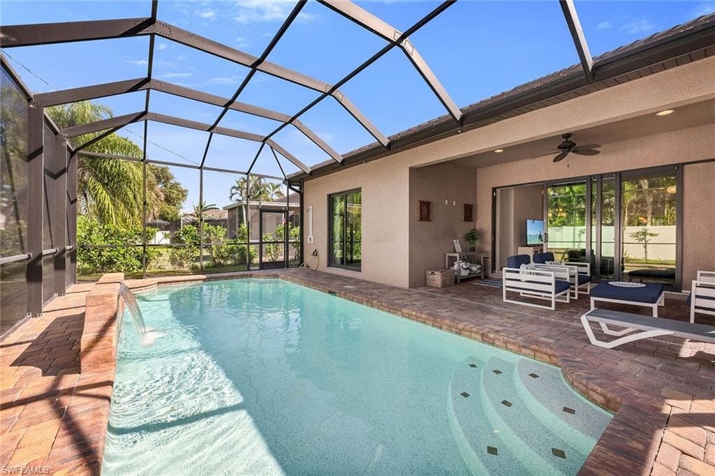 833 109th Ave N, Naples, FL 34108-37