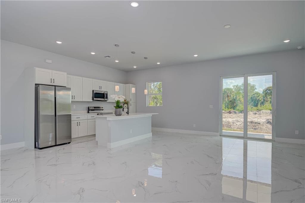 1104 11th St, Lehigh Acres, FL 33972-2