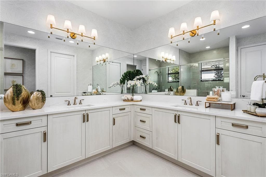 14008 Aldersgate Ave, Fort Myers, FL 33905-8