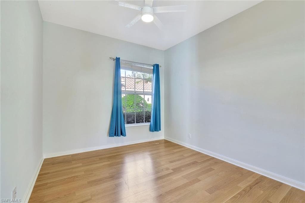 2918 Gilford Way, Naples, FL 34119-22