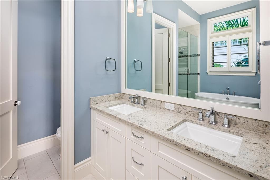 26823 Mclaughlin Blvd, Bonita Springs, FL 34134-25