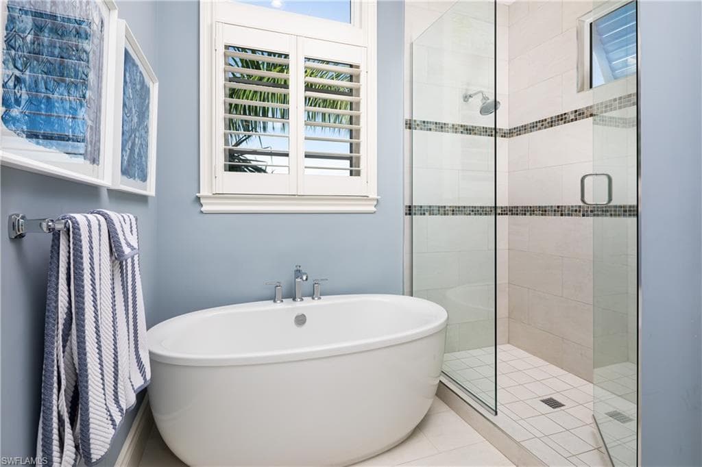 26823 Mclaughlin Blvd, Bonita Springs, FL 34134-26