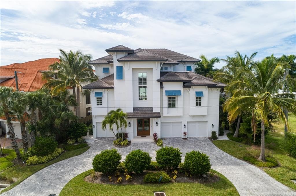 26823 Mclaughlin Blvd, Bonita Springs, FL 34134-40