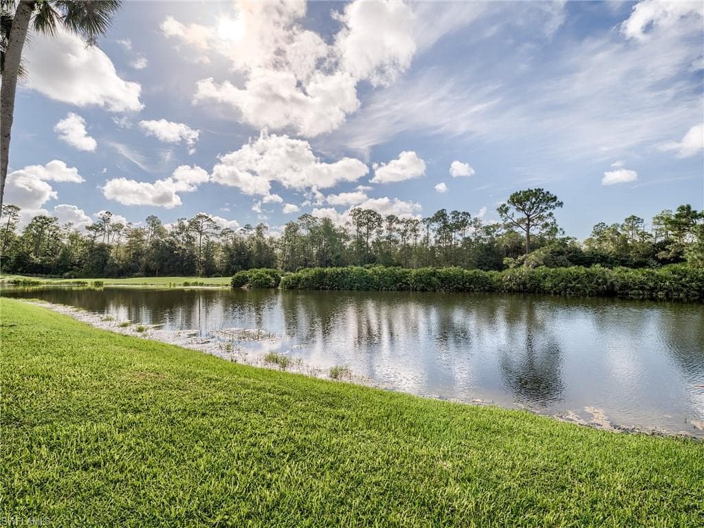 8680 Cedar Hammock Cir 143, Naples, FL 34112-22