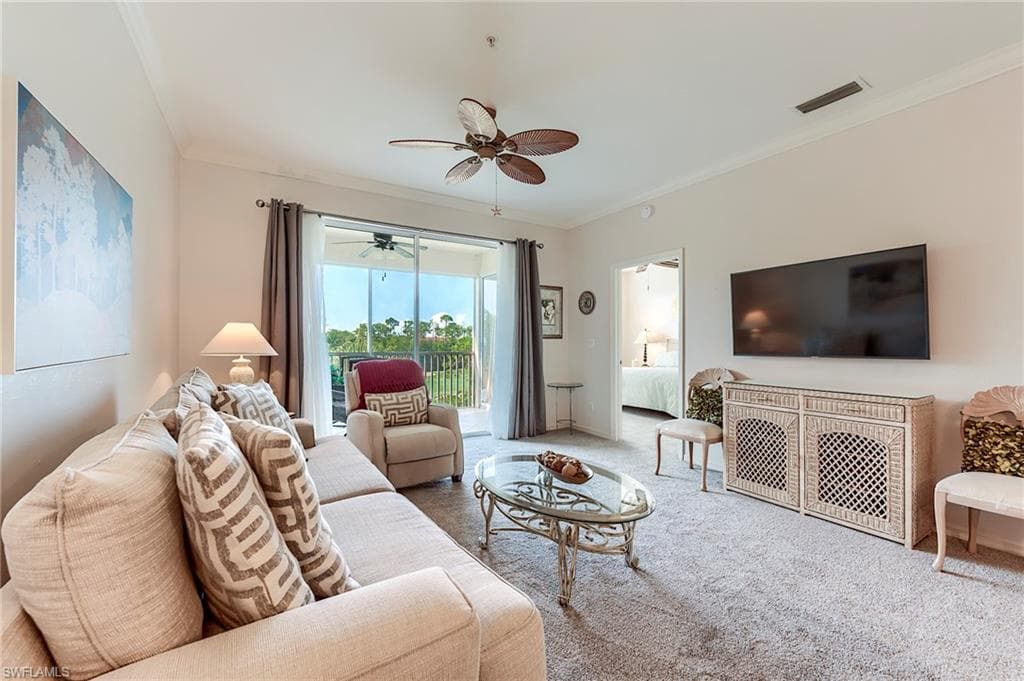 8680 Cedar Hammock Cir 143, Naples, FL 34112-7