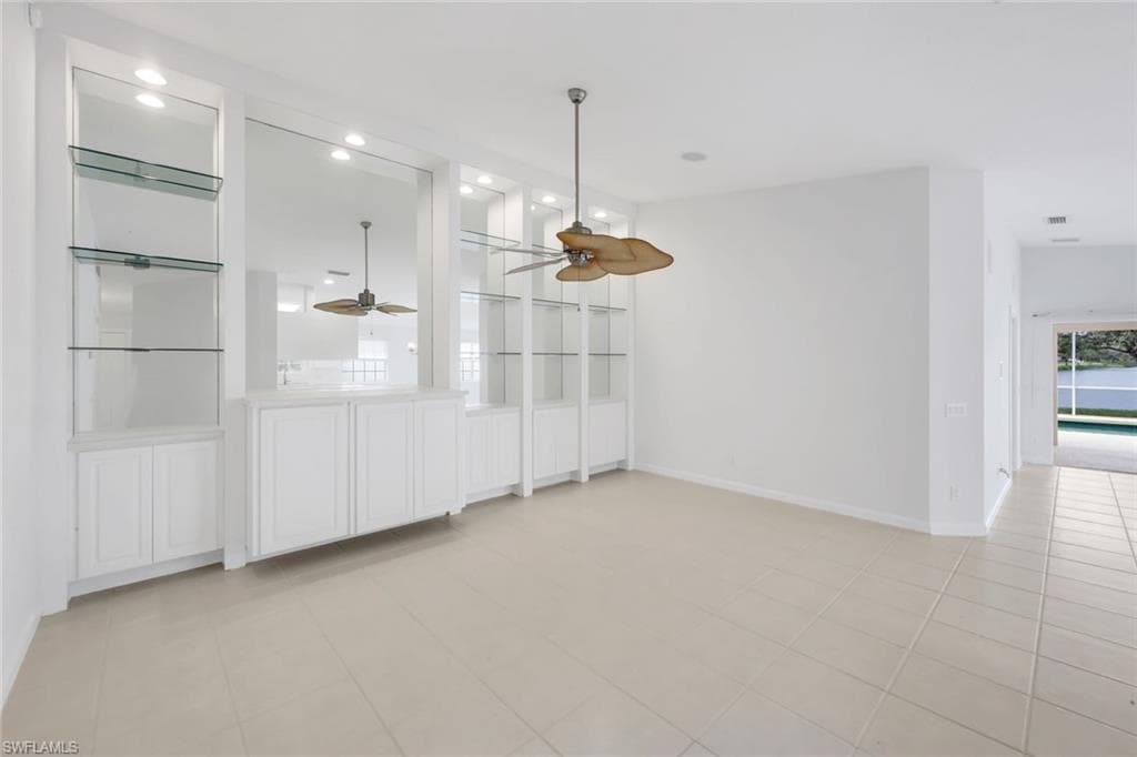 3748 Exuma Way, Naples, FL 34119-34