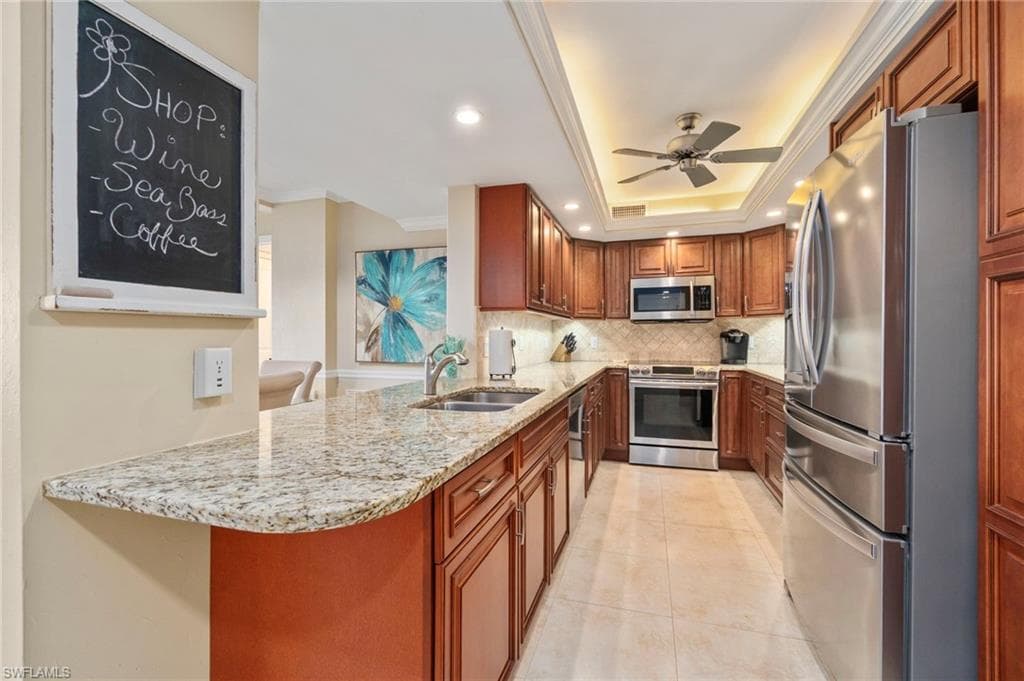 17 Bluebill Ave 1005, Naples, FL 34108-17