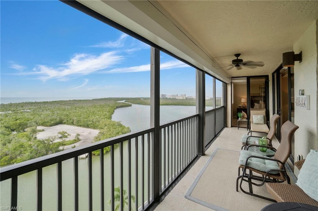 17 Bluebill Ave 1005, Naples, FL 34108-33