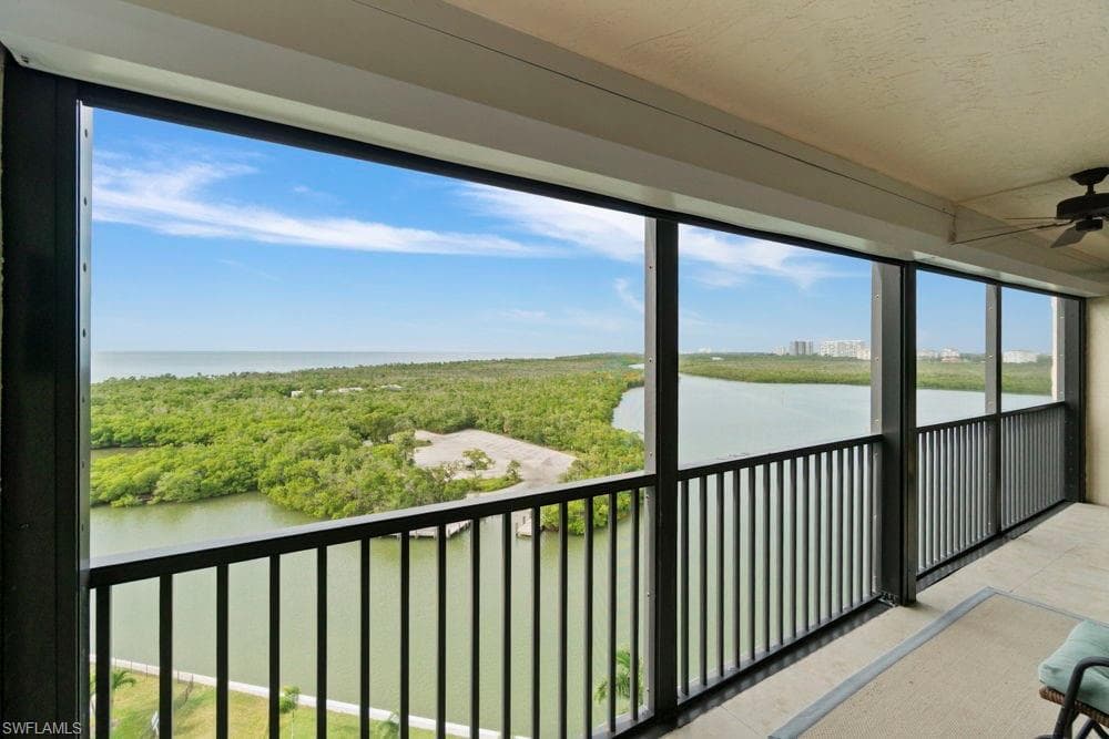 17 Bluebill Ave 1005, Naples, FL 34108-36