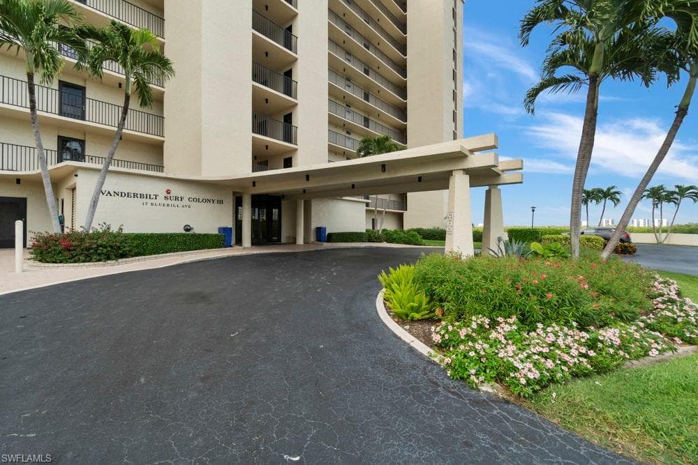 17 Bluebill Ave 1005, Naples, FL 34108-39