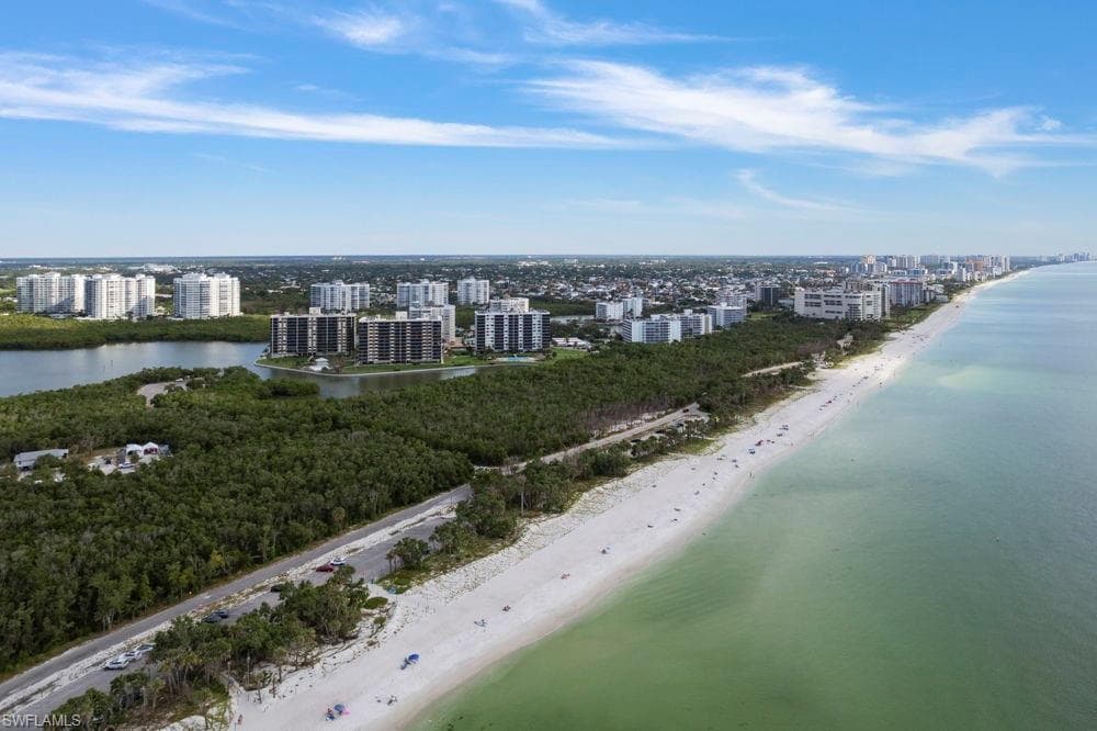 17 Bluebill Ave 1005, Naples, FL 34108-42