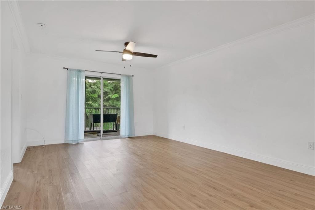 146 Cypress Way E 7, Naples, FL 34110-13