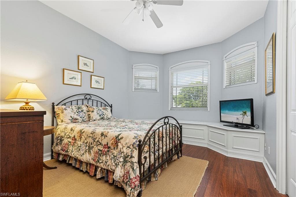 2116 Harlans Run, Naples, FL 34105-24