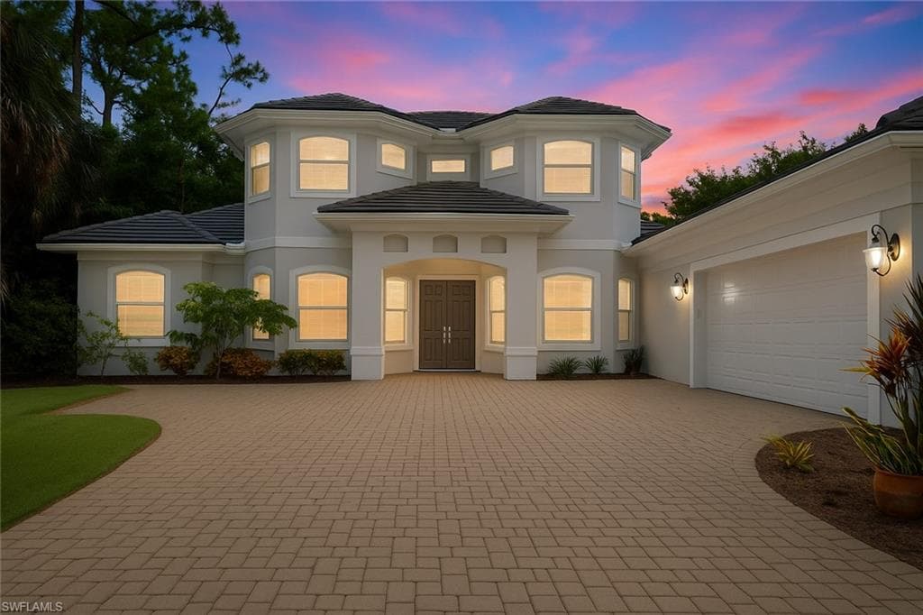 2116 Harlans Run, Naples, FL 34105-35