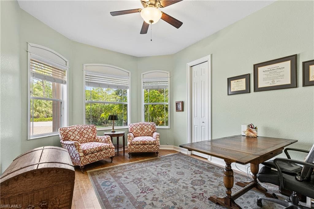 2116 Harlans Run, Naples, FL 34105-6