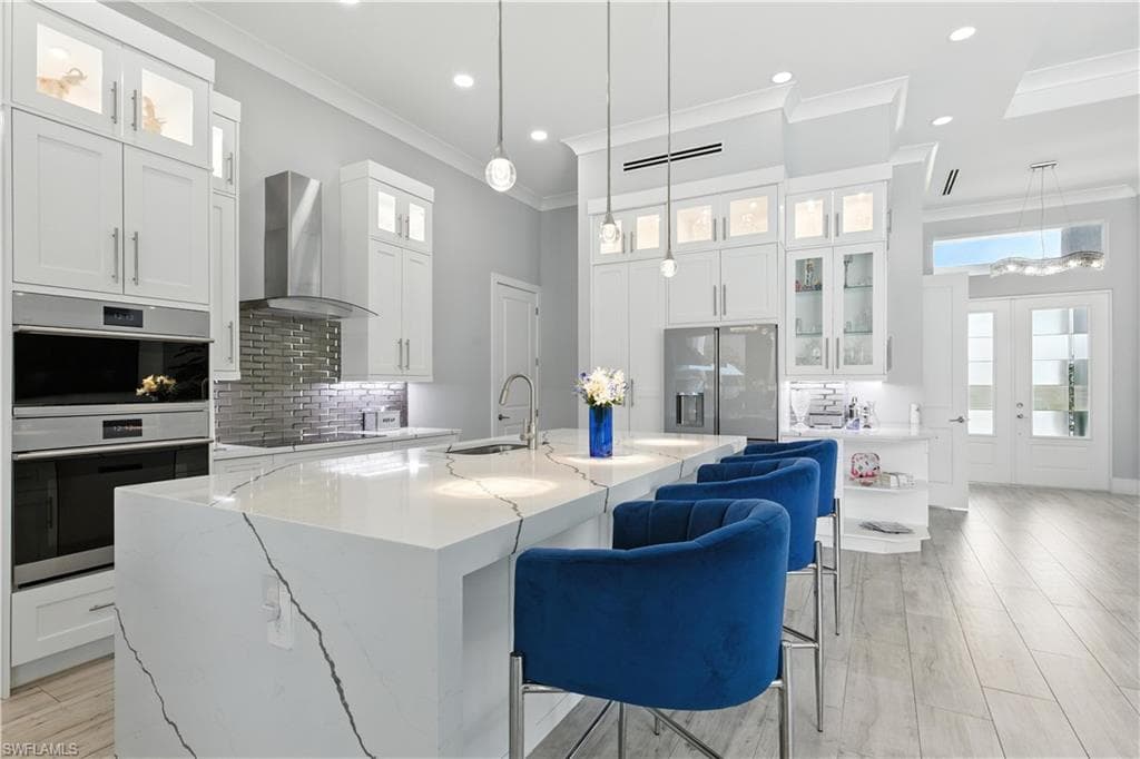 1631 Copeland Dr, Marco Island, FL 34145-8