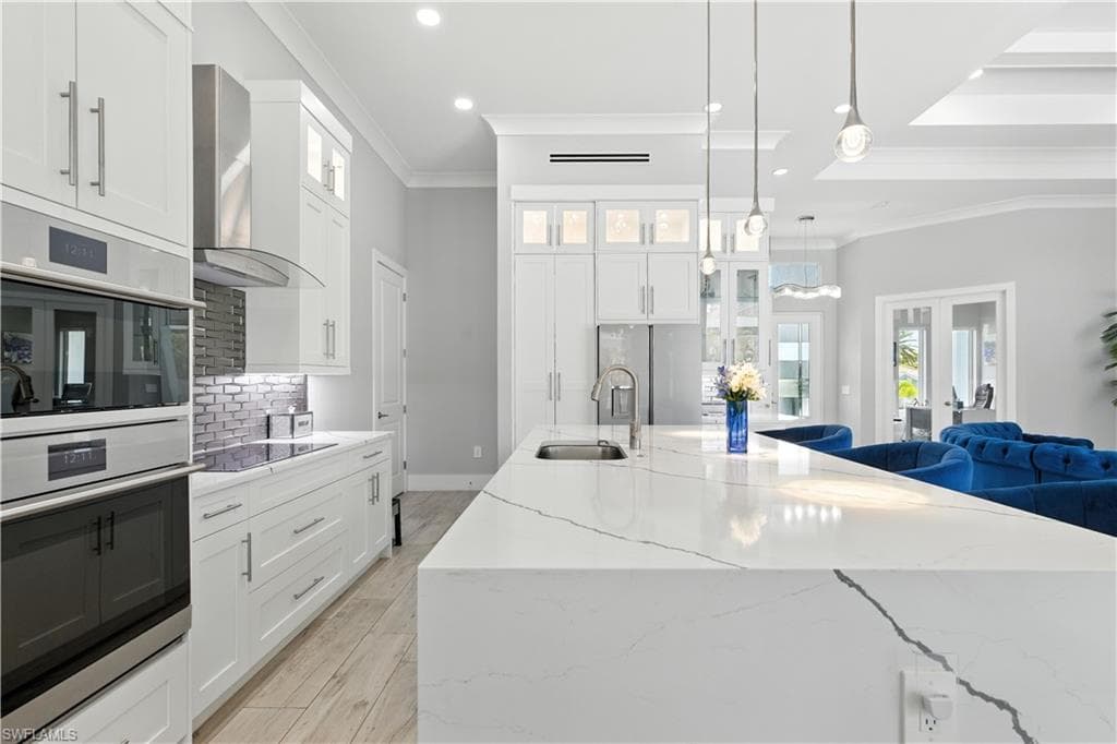 1631 Copeland Dr, Marco Island, FL 34145-12