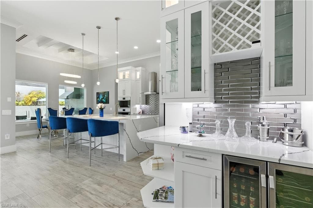 1631 Copeland Dr, Marco Island, FL 34145-7