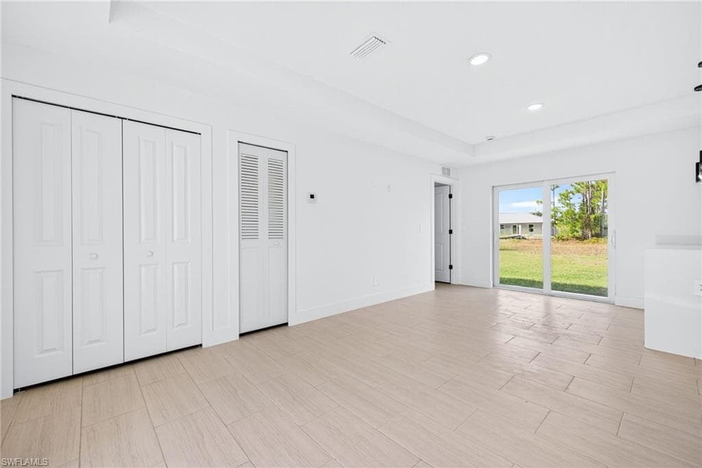 1141 Deauville St E, Lehigh Acres, FL 33974-4