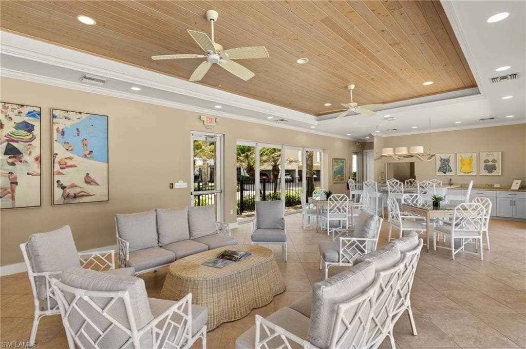 2901 Gulf Shore Blvd N 803s, Naples, FL 34103-40