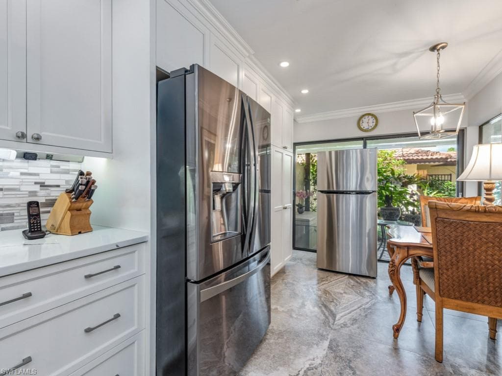 594 Augusta Blvd 3, Naples, FL 34113-8