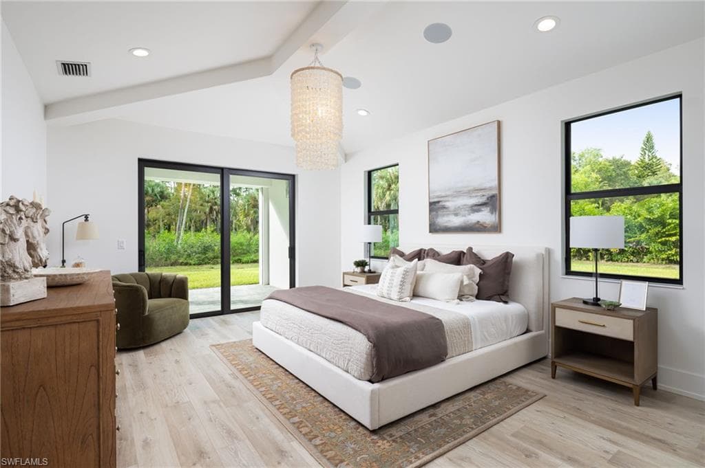 5772 Green Blvd, Naples, FL 34116-11