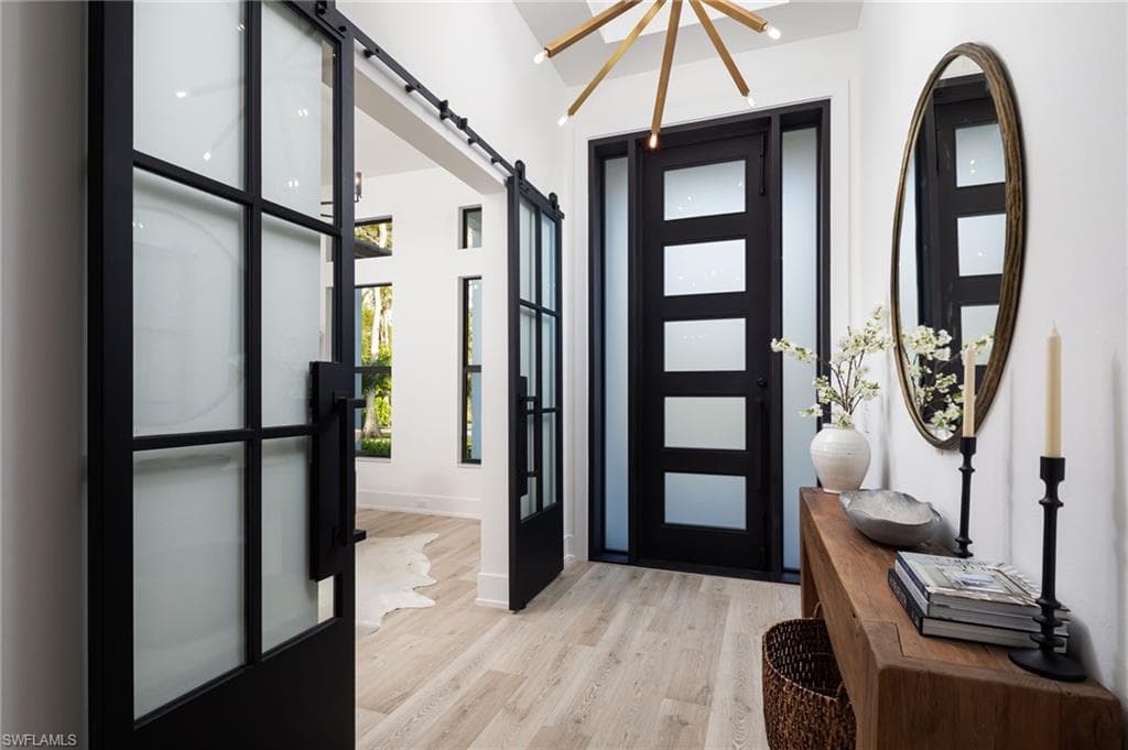 5772 Green Blvd, Naples, FL 34116-3