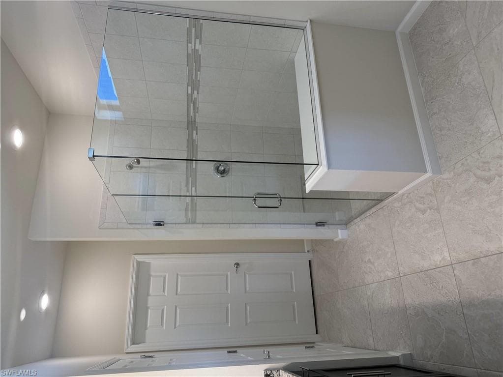 9241 Holden Dr, Fort Myers, FL 33967-15