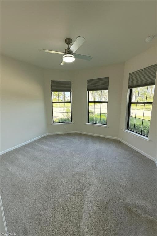 9241 Holden Dr, Fort Myers, FL 33967-2