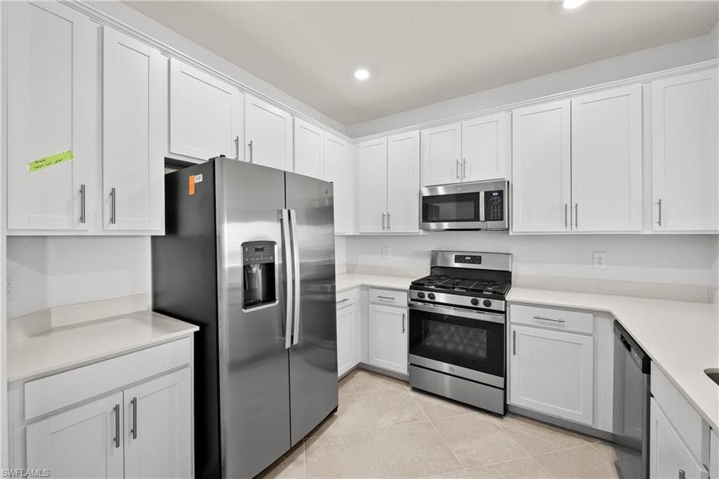 14919 White Pearl Rd, Babcock Ranch, FL 33982-9