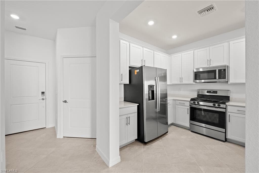 14919 White Pearl Rd, Babcock Ranch, FL 33982-6