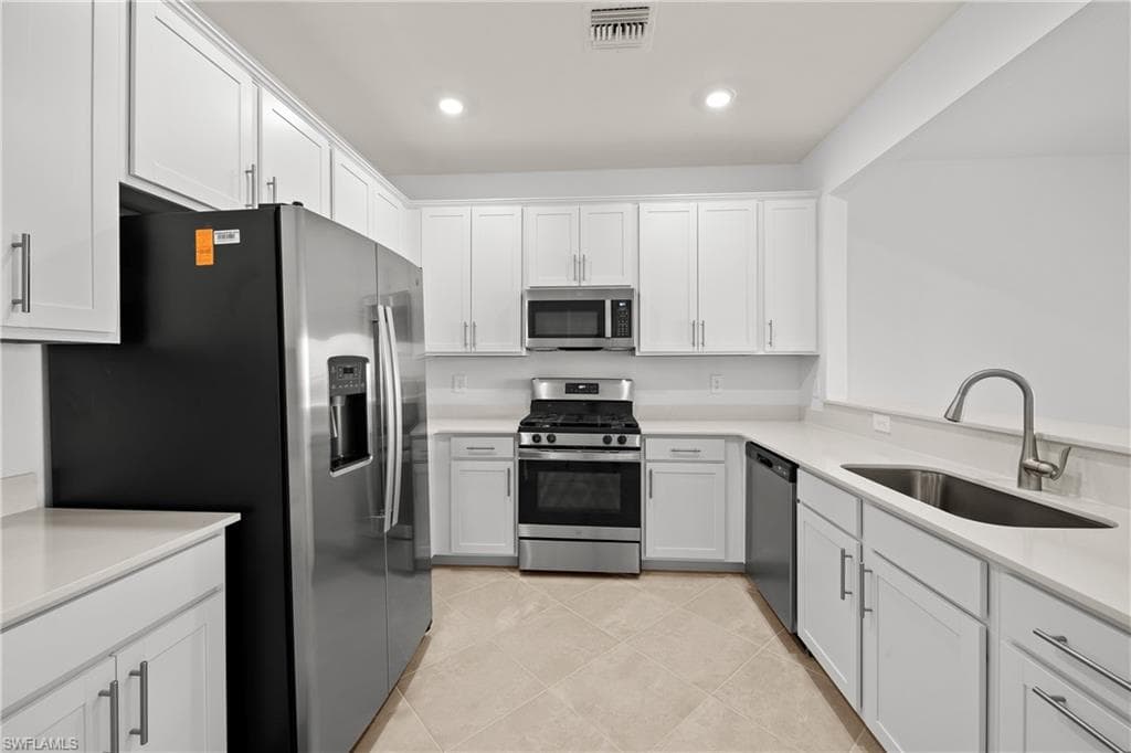 14919 White Pearl Rd, Babcock Ranch, FL 33982-7