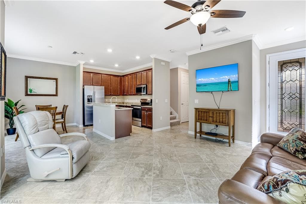 1178 Genovesa Ct, Naples, FL 34113-4