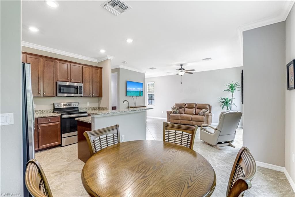 1178 Genovesa Ct, Naples, FL 34113-7