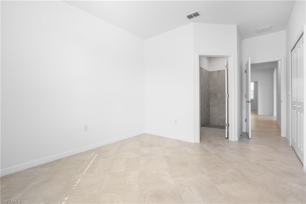 3927 45th Ln, Cape Coral, FL 33993-19