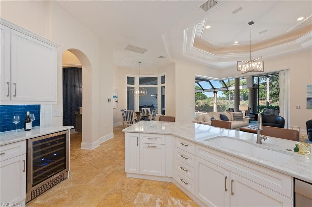 8604 Majorca Ln, Naples, FL 34114-8