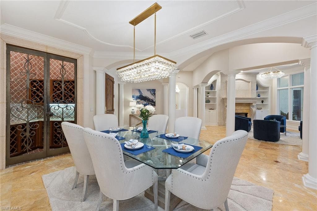 8604 Majorca Ln, Naples, FL 34114-10