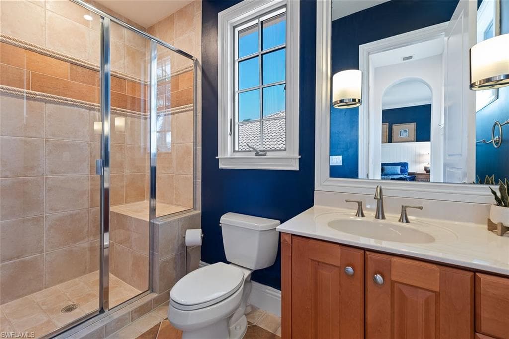 8604 Majorca Ln, Naples, FL 34114-25