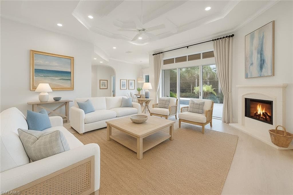 258 9th Ave S, Naples, FL 34102-27