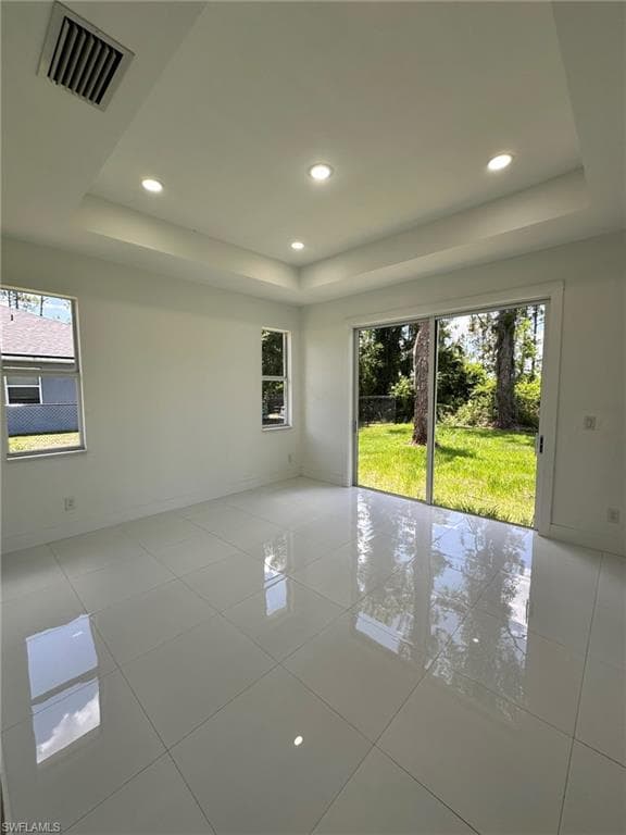 718 Chattman St E, Lehigh Acres, FL 33974-13