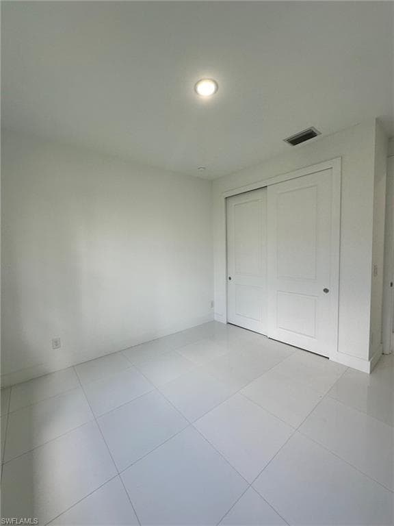 718 Chattman St E, Lehigh Acres, FL 33974-17