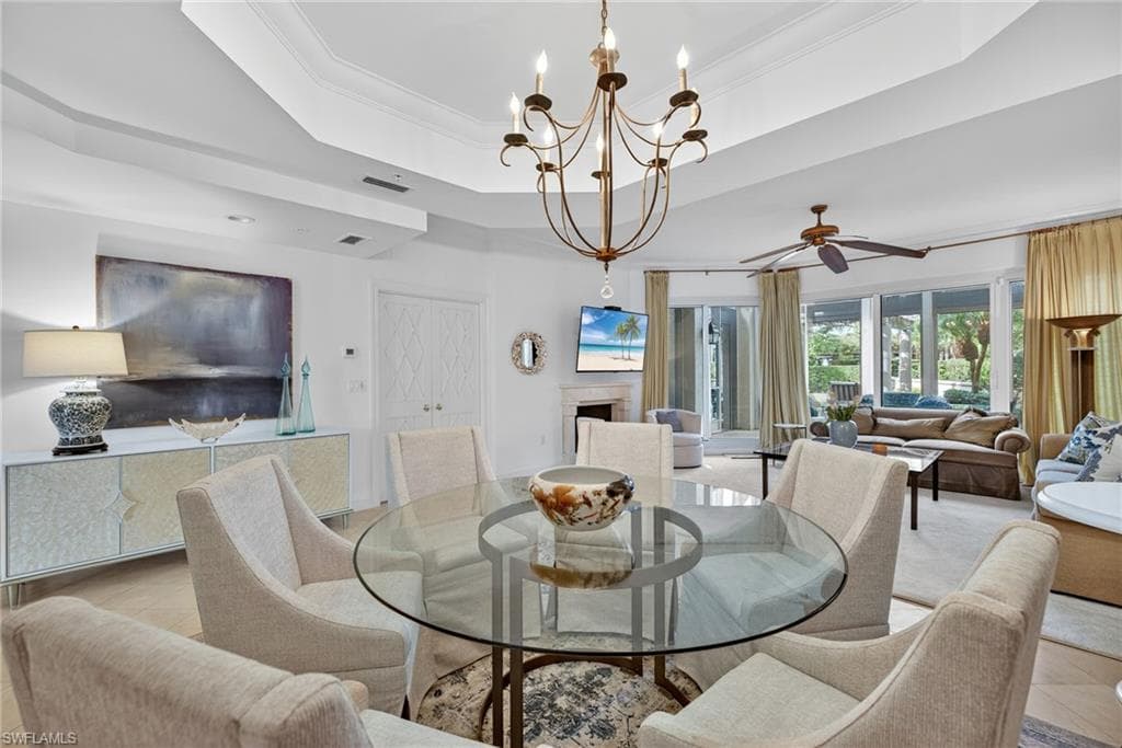 4021 Gulf Shore Blvd N V19, Naples, FL 34103-9