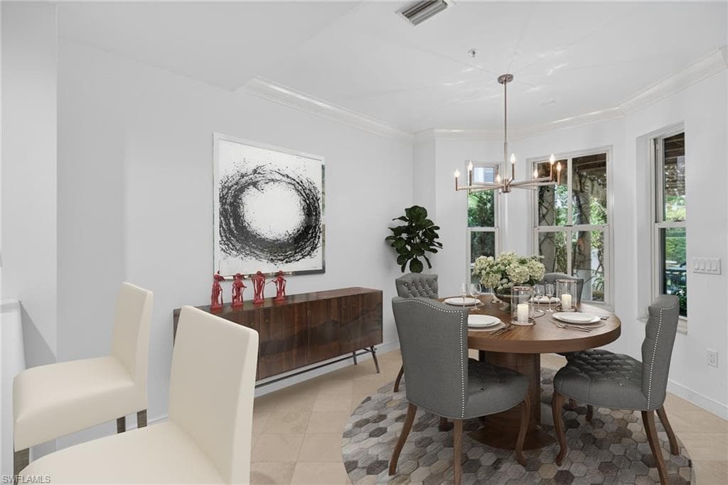 4021 Gulf Shore Blvd N V19, Naples, FL 34103-14