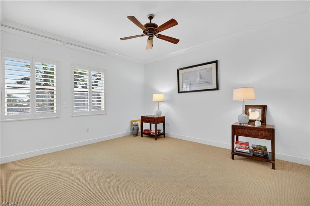 4021 Gulf Shore Blvd N V19, Naples, FL 34103-25