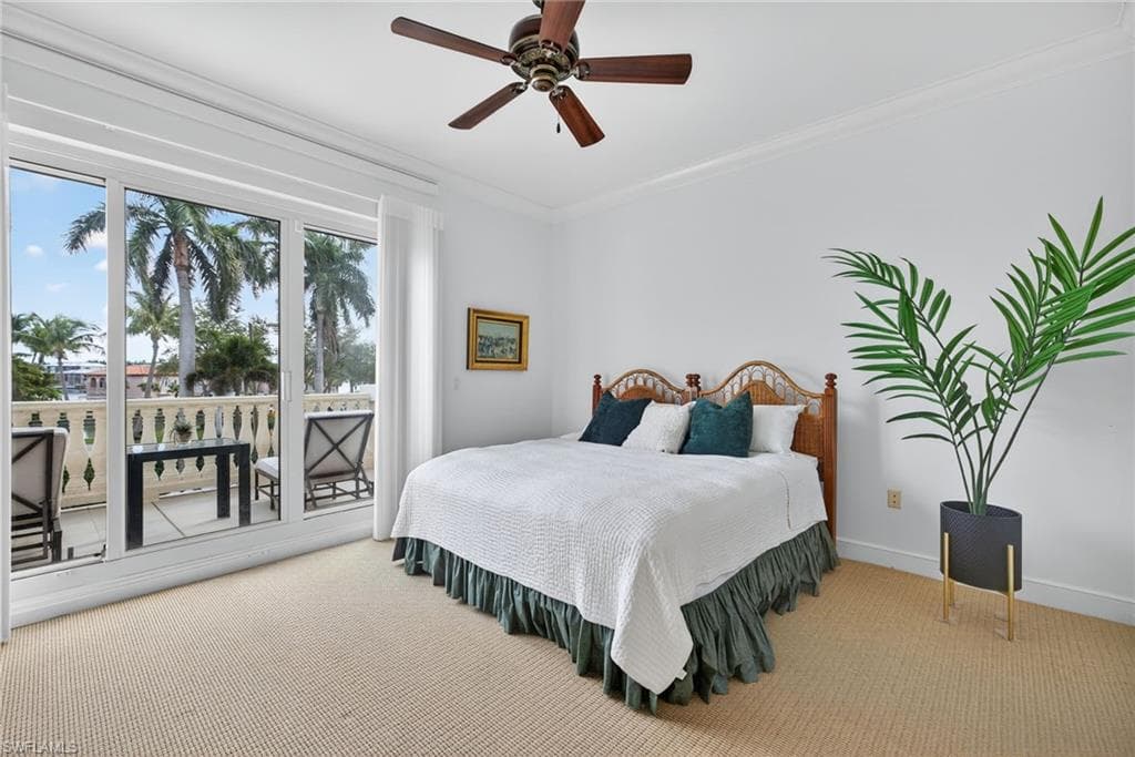 4021 Gulf Shore Blvd N V19, Naples, FL 34103-28