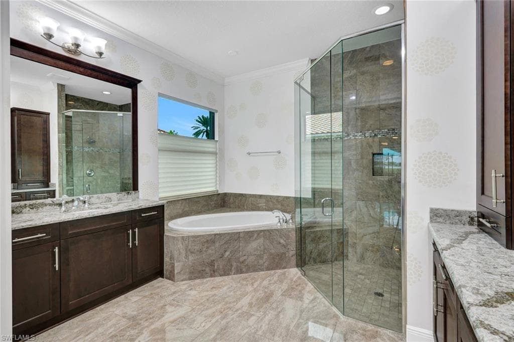 12646 Dundee Ln, Naples, FL 34120-18