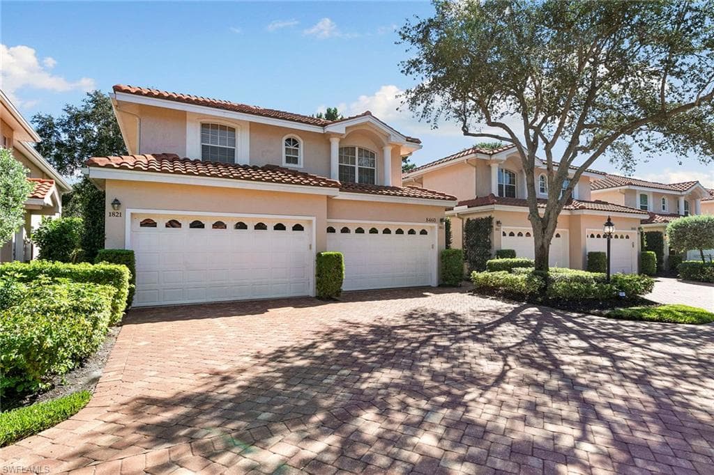 8460 Abbington Cir 1811, Naples, FL 34108-1