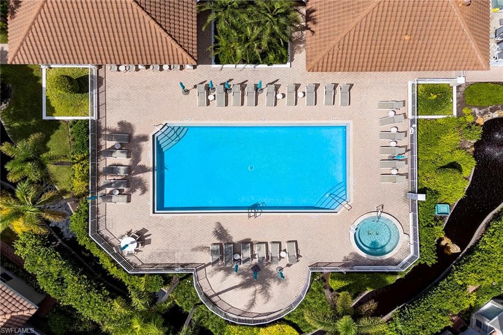 8460 Abbington Cir 1811, Naples, FL 34108-39