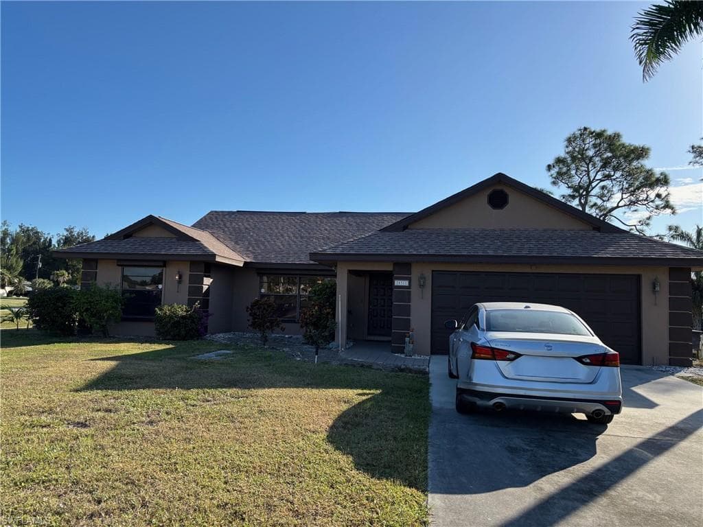 25311 Paradise Road Rd, Bonita Springs, FL 34135-1